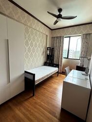 Simei Green Condominium (D18), Condominium #563311011